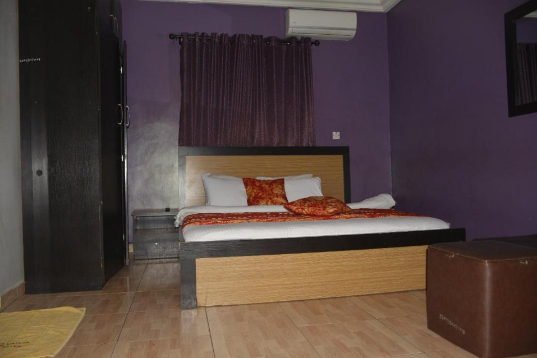Esporta Suites Yaba Lagos Eksteriør bilde