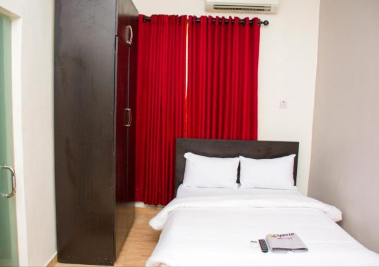 Esporta Suites Yaba Lagos Eksteriør bilde